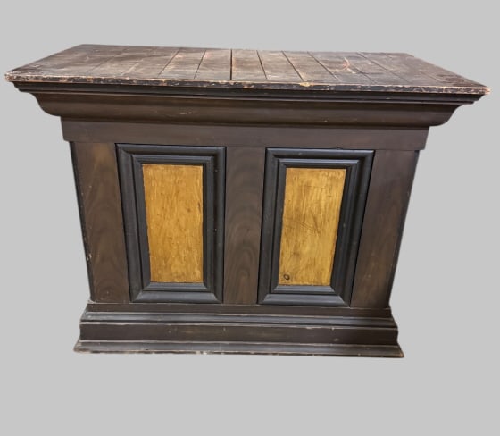 Candy Showcase Counter (1 of 4)