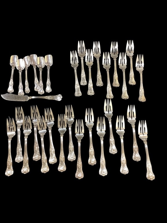 Gorham Silver Plate Flatware (1 of 6)