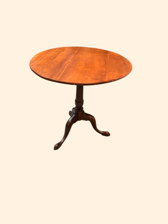 Period American Cherry Candle Stand (1 of 4)
