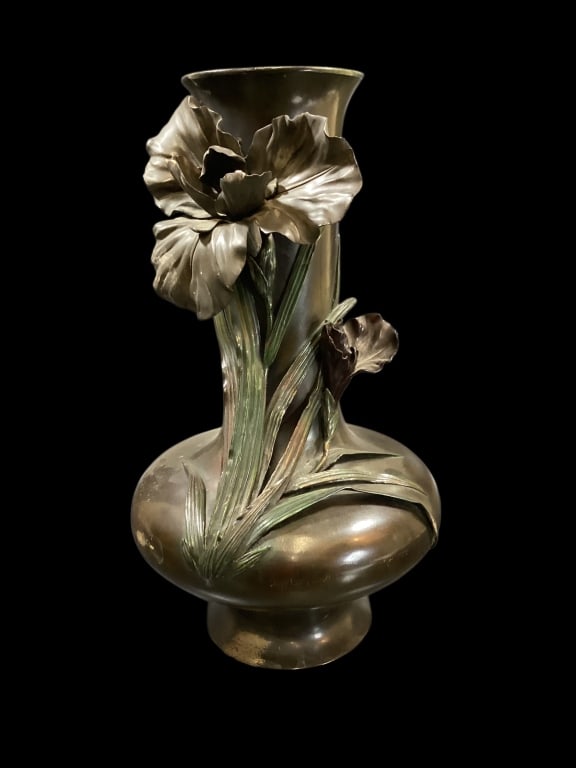 Japanese Bronze Lily Vase (1 of 6)