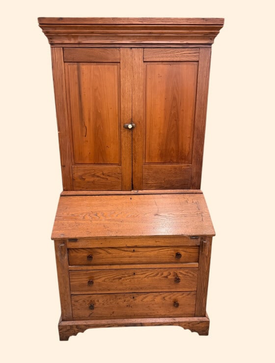 Farm House Chestnut Secretary (1 of 4)