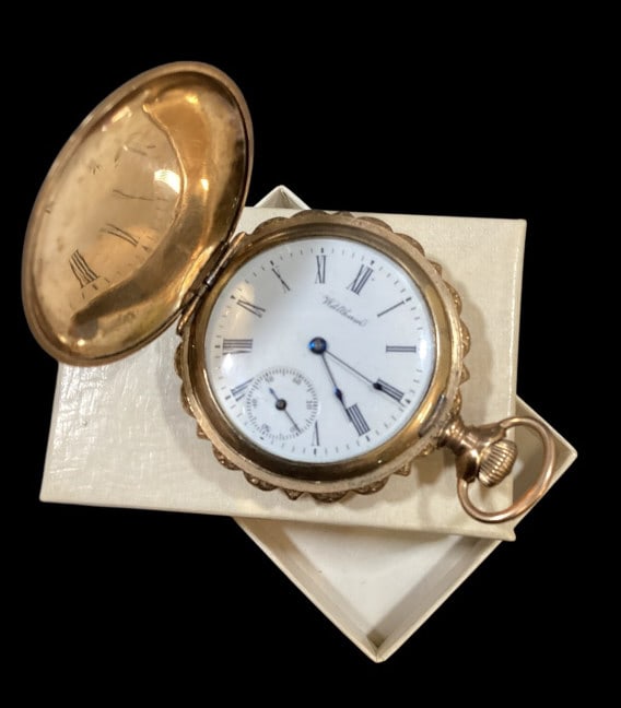 Waltham Full Hunters Pocket Watch (1 of 6)