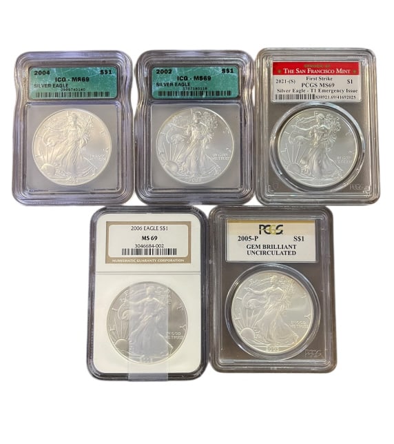 Five Uncirculated American Eagle Silver $1 (1 of 2)