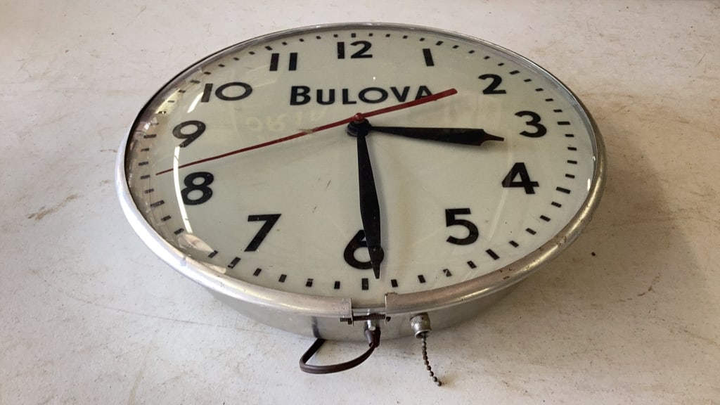 Bulova Light Up Wall Clock - 4