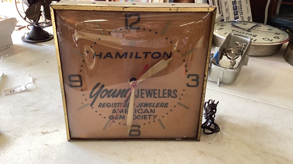 Hamilton Advertising Clock - 3