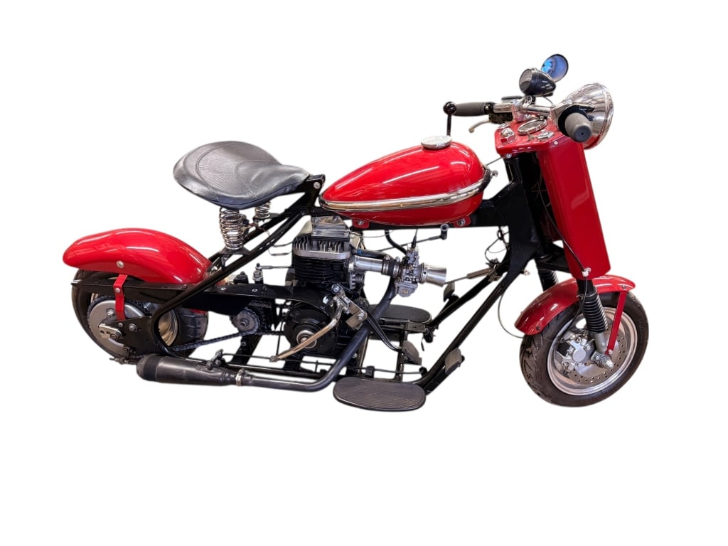 1957 Cushman Eagle Scooter - 2