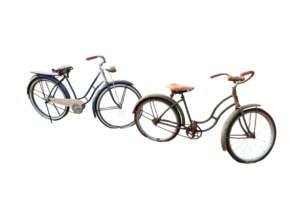 Vintage Hawthorne and Elgin Bicycles (1 of 8)