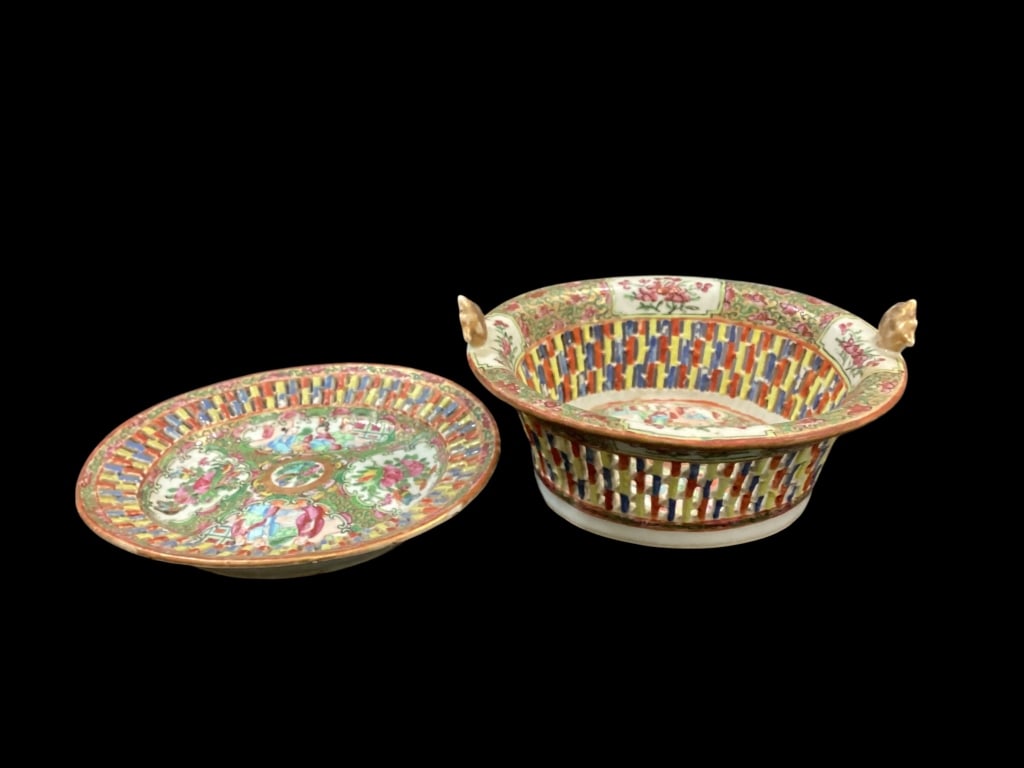 Chinese Rose Medallion Chestnut Basket: Two piece porcelain table basket with under tray. 9 inch basket with reticulated sides, Matching oval u deer tray, also with reticulated rim