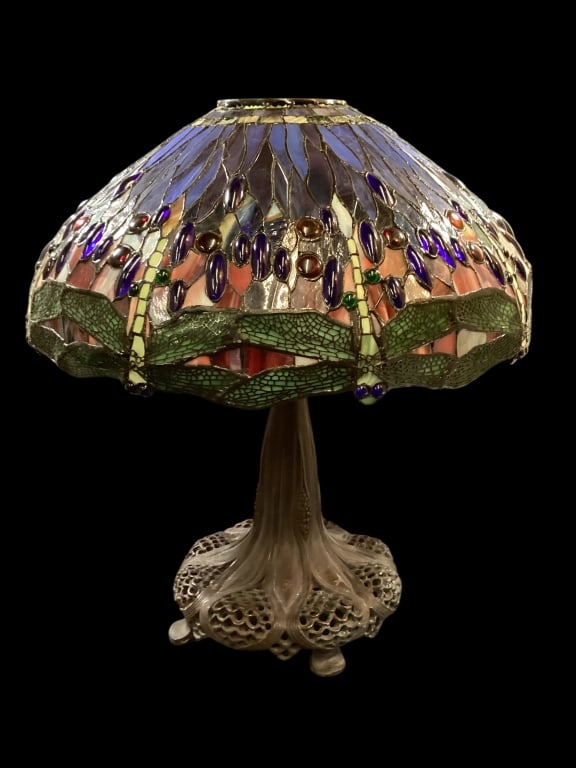 Tiffany Style Dragonfly Lamp (1 of 7)