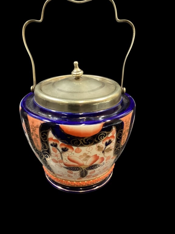 Gaudy Welsh Biscuit Jar (1 of 4)