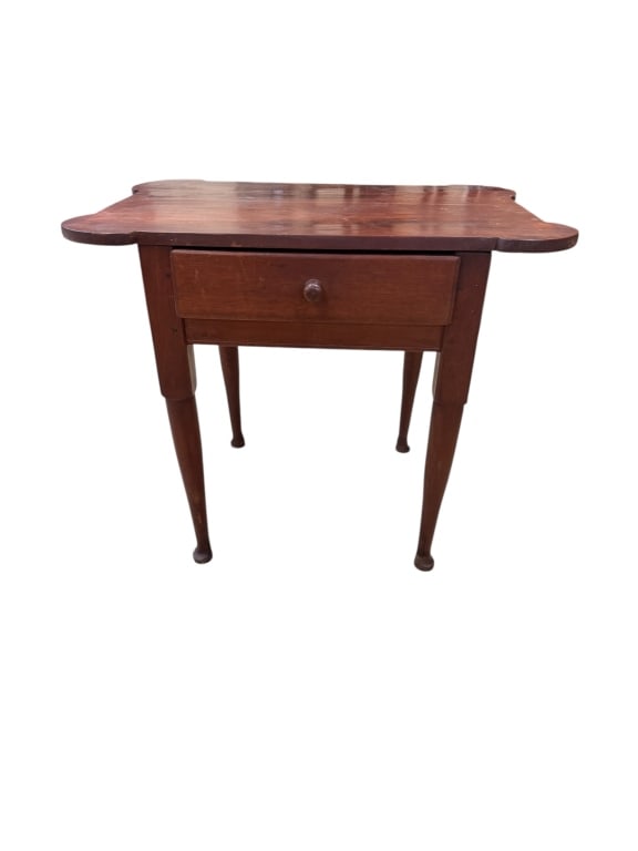 North Carolina Walnut Tea Table (1 of 5)