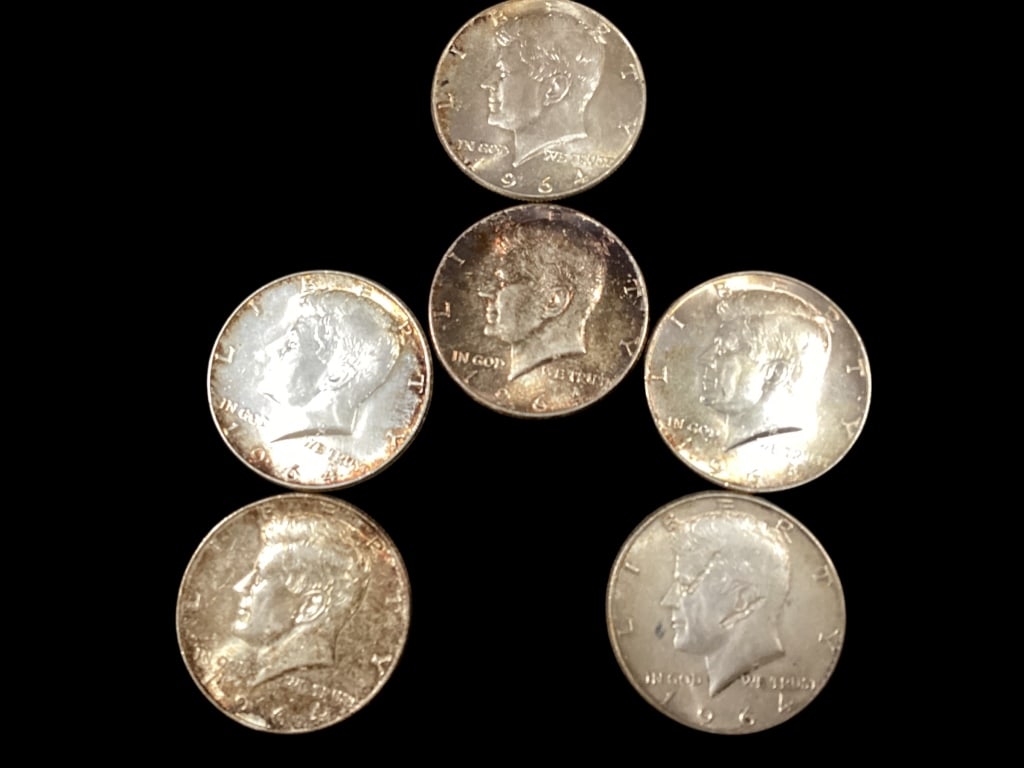 Kennedy and Ben Franklin Half Dollars: Circulated coins. Six, 1964 Kennedy Half Dollars, 2- 1963 Ben Franklin Coins, and 1- 1958 Ben Franklin.