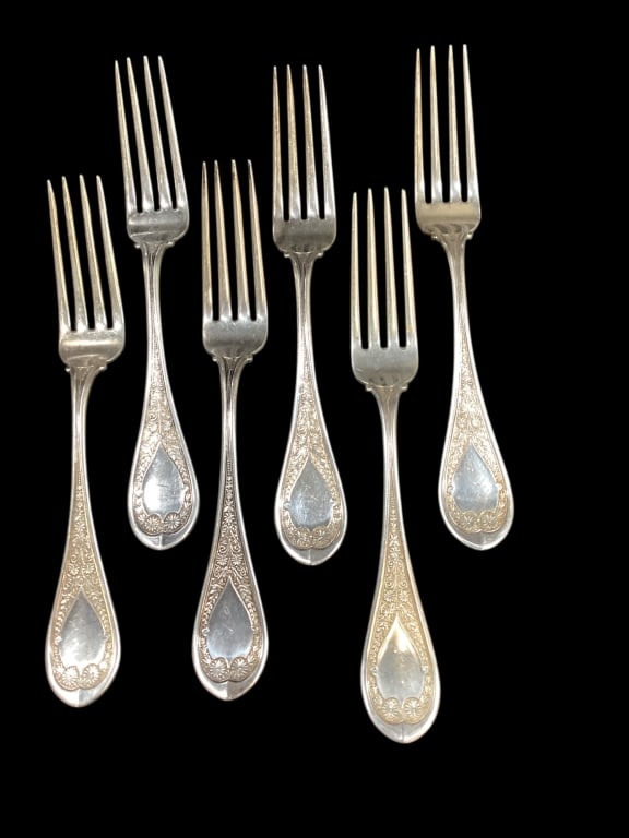 Sterling Silver Forks: Set of six, at 7 3/4 inches. 9.89 ozt approximately