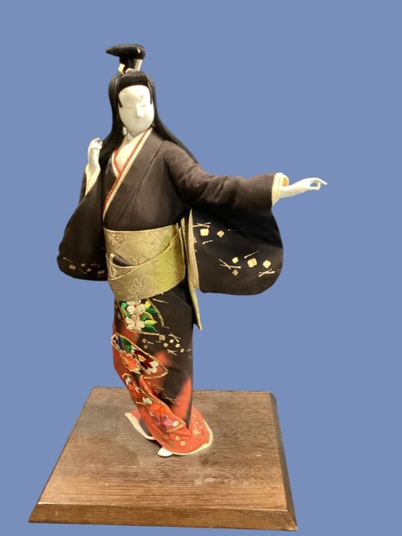 Japanese Beijing Doll (1 of 6)