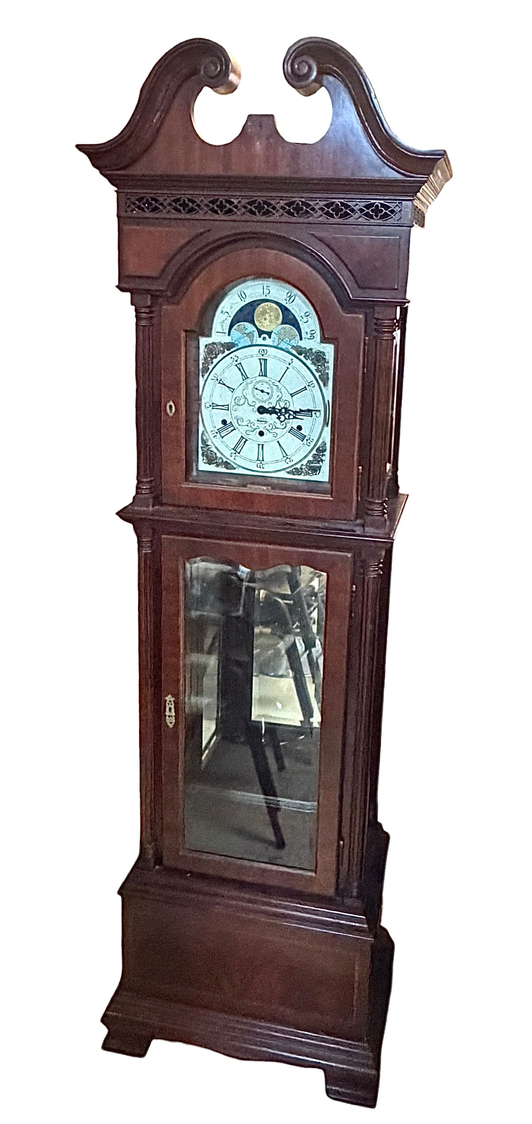 Ridgeway Grandfather Clock (1 of 4)