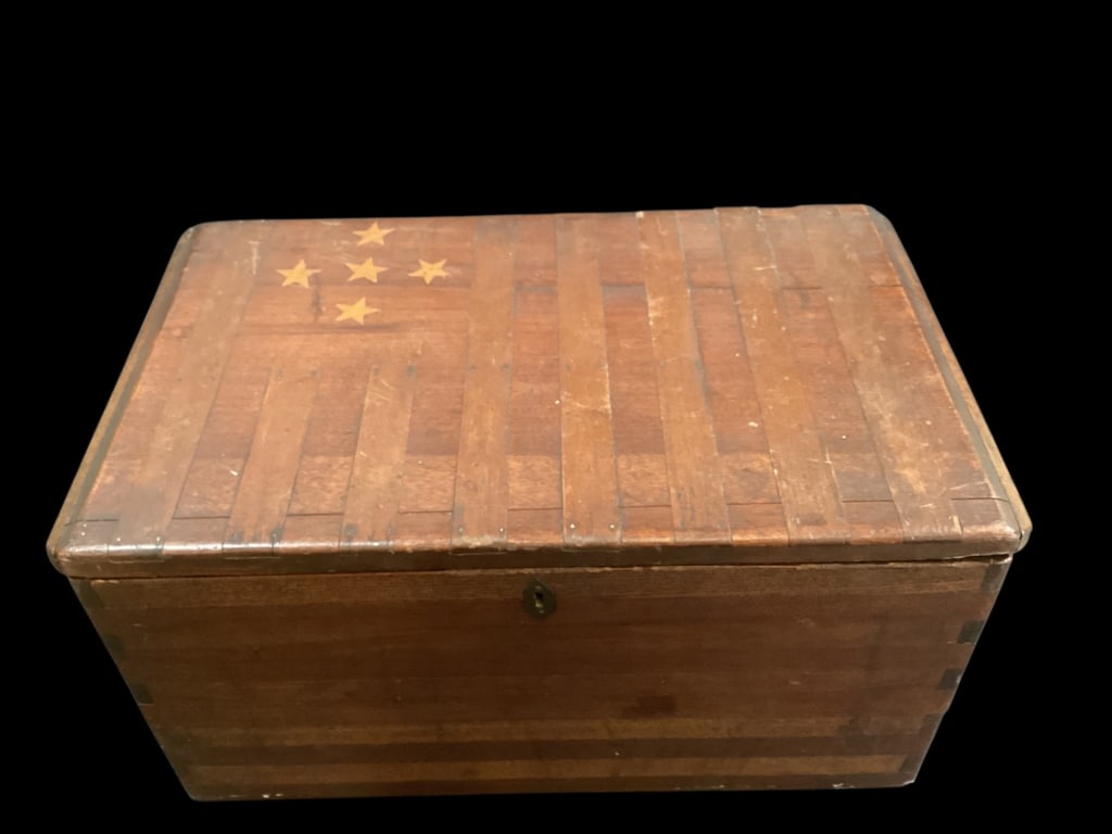 Antique Hand Made Storage Box: Folk Art crafted wood box, dove tailed construction with Americana inlaid 5 star design upper left on lid. Alternating wood strips consistent with antique craftsmanship. Small metal latch. Contains