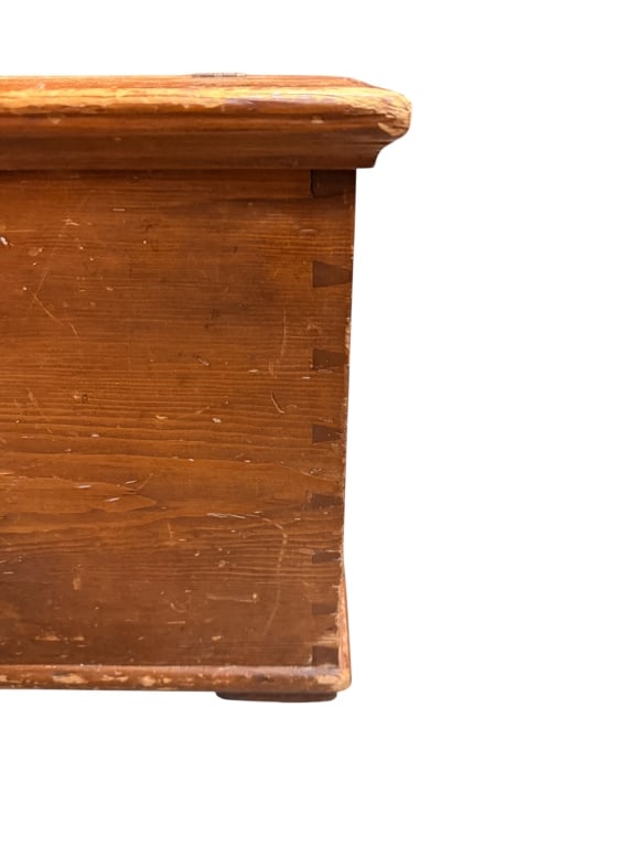 Primitive Pine Blanket Chest - 4