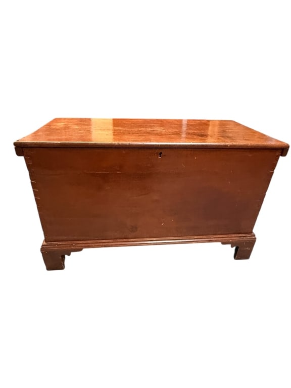 Walnut Chippendale Blanket Chest (1 of 4)