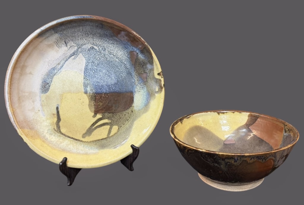 Art Pottery Bowl and Charger by Shigeko: 20th century, 13.5 inch shallow bowl/charger and 4.5 x 11 inch footed bowl, both signed..surface dust, good condition overall Line Item # 98.89F, 98.92F - ()