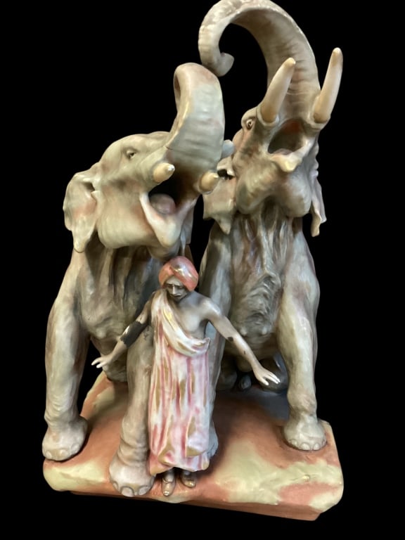 Impressive Porcelain Sculpture (1 of 7)
