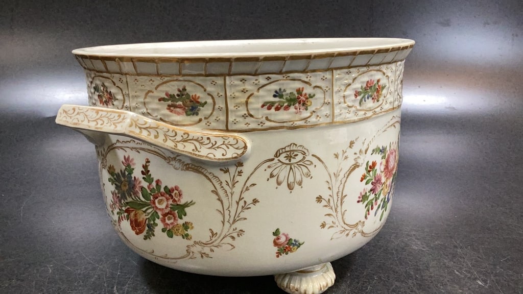 Meissen CachePot - 4