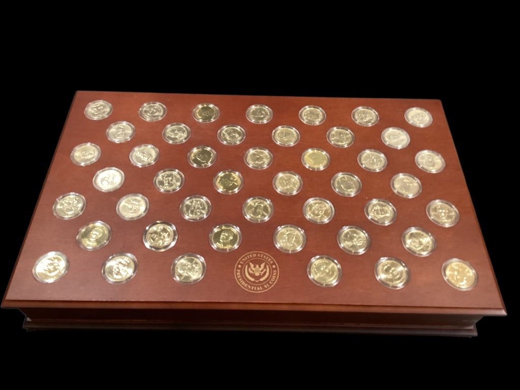 Danbury Mint Presidential Dollar Coins (1 of 7)