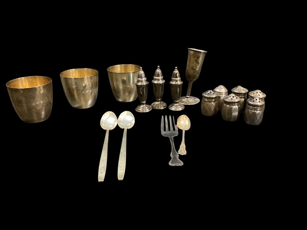 Sterling Silver Table Articles - 2