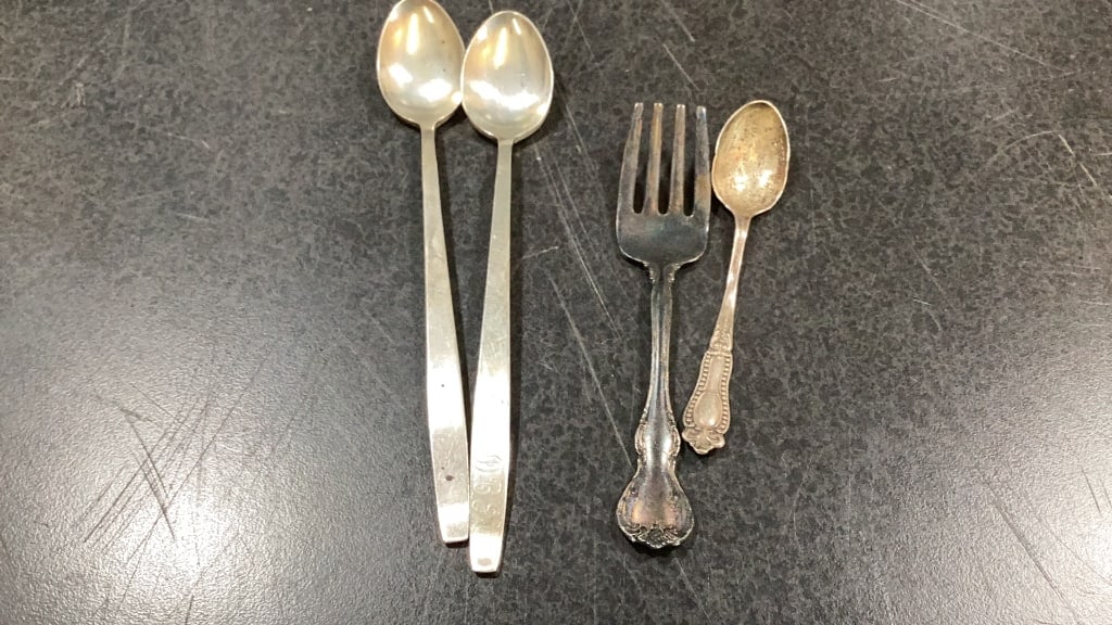 Sterling Silver Table Articles - 3