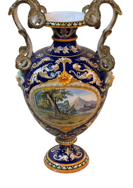 Antique Ginori Italian Majolica Serpent Vase: Antique Ginori Italian Majolica Serpent Vase Antique Italian majolica glazed ceramic pedestal urn vase by Ginori. Features a cobalt blue body decorated with traditional Renaissance style grotesque sea
