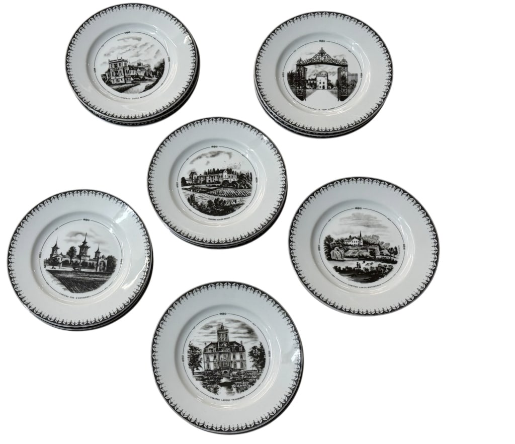 Set of 18 Porcelain Plates (1 of 8)