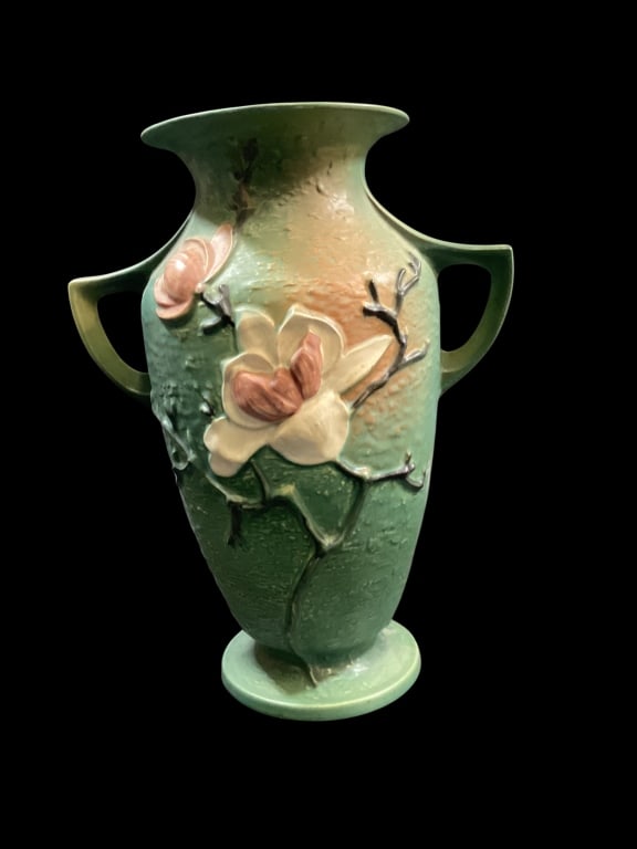 Roseville Magnolia Floor Vase (1 of 5)