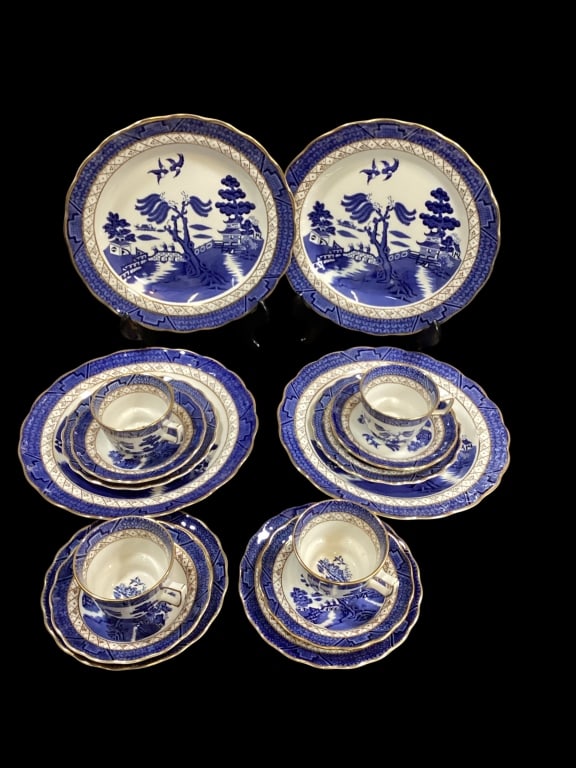 Royal Doulton China (1 of 5)