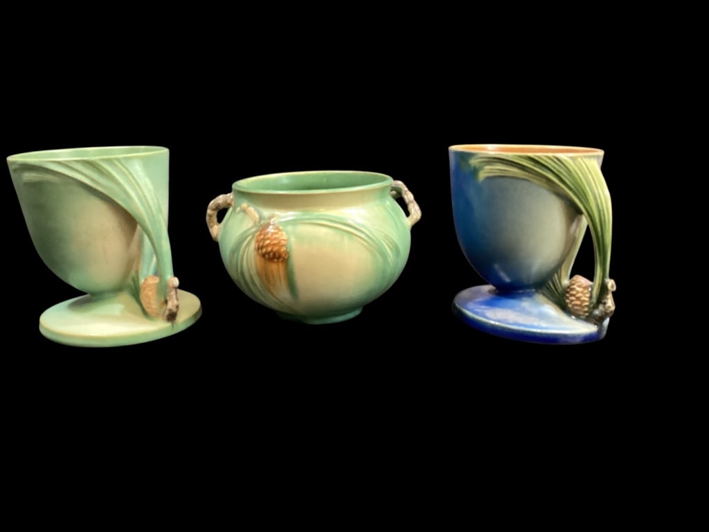 Roseville Pine a cone Art Pottery: Roseville Pine a cone Art Pottery 3 pieces Pine Cone pattern introduced in 1935, one of their most sought after patterns. Vase shape #124-5 in blue gloss, and green matte glaze. Small Jardinere #632-5