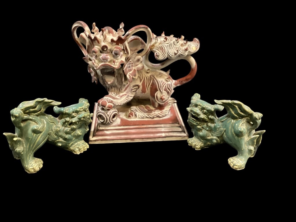 Chinese Foo Dog Figures (1 of 6)