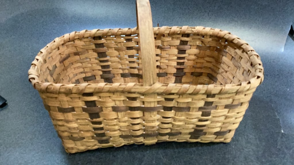 Two Cherokee Split Oak Baskets - 5