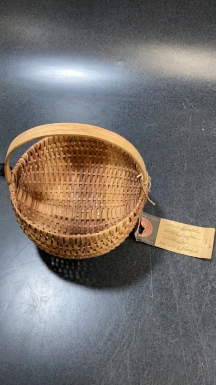 Two Cherokee Split Oak Baskets - 3