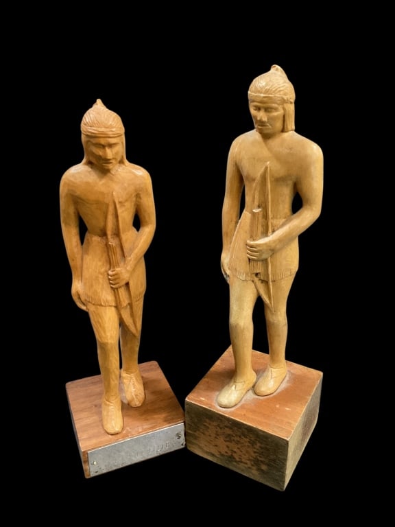 Two Cherokee Master Carver Figures (1 of 9)
