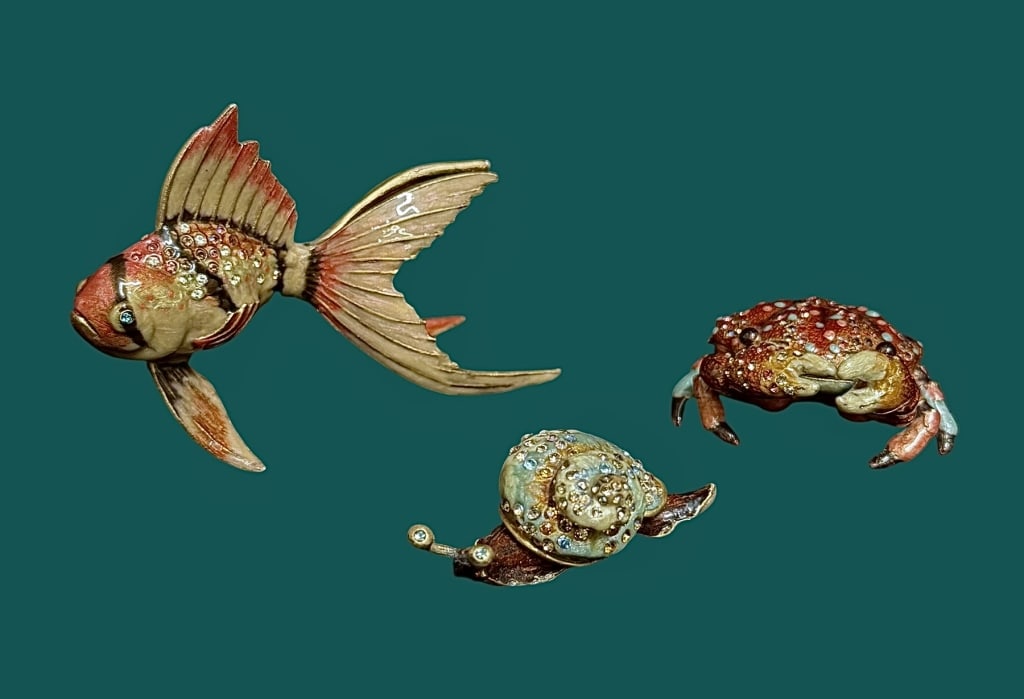 Three Jay Strongwater Grotto Figurines (1 of 6)