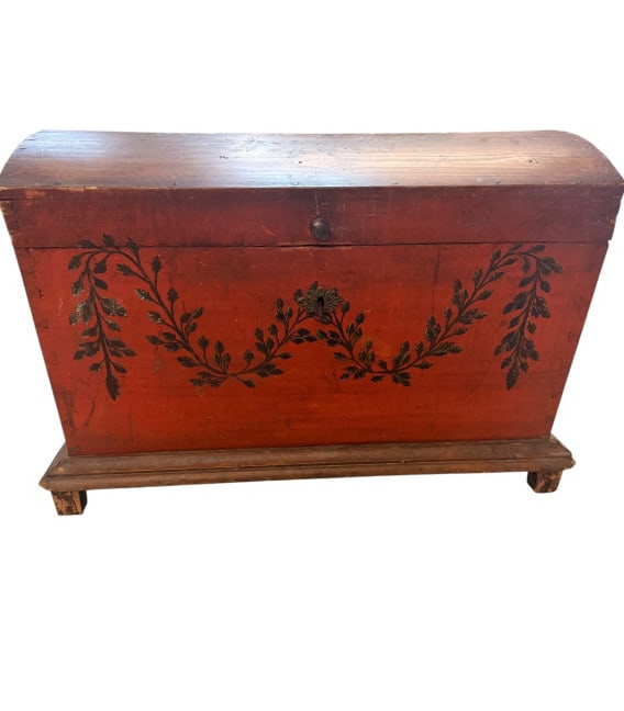 Scandinavian Painted Dome Top Blanket Chest (1 of 5)