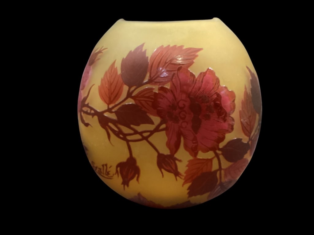 Cameo Glass Vase, After Galle: Modern reproduction of Galle, 6 inch flattened vase with Art Nouveau designs, deep red florals and organic designs on a waxy skin frosted yellow. The rim with a slight bump