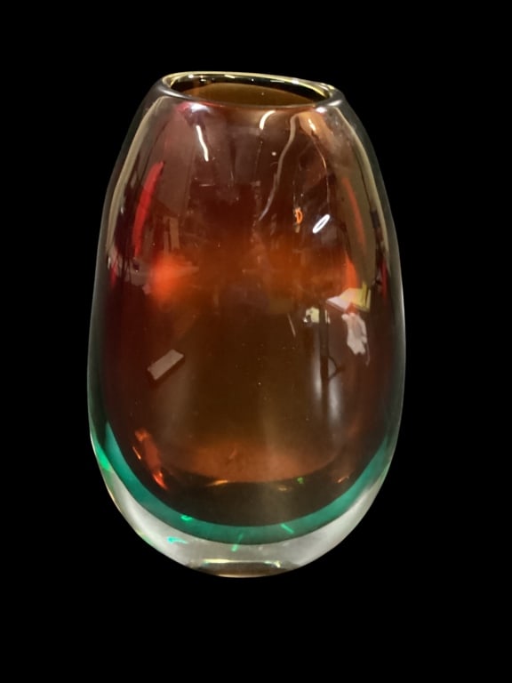 Art Glass Vase: Styled after Murano with Italian craftmanship, Sommerso vase in multiple layers with contrasting triple color palette. Heavy teardrop form, with polished flat rim, and base. Highly characterized as Ve