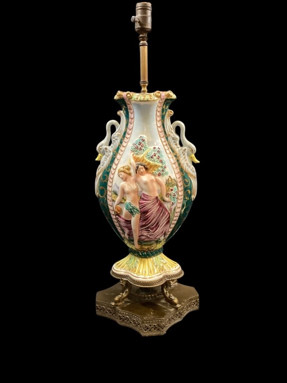 Italian Capodimonte Table Lamp (1 of 1)