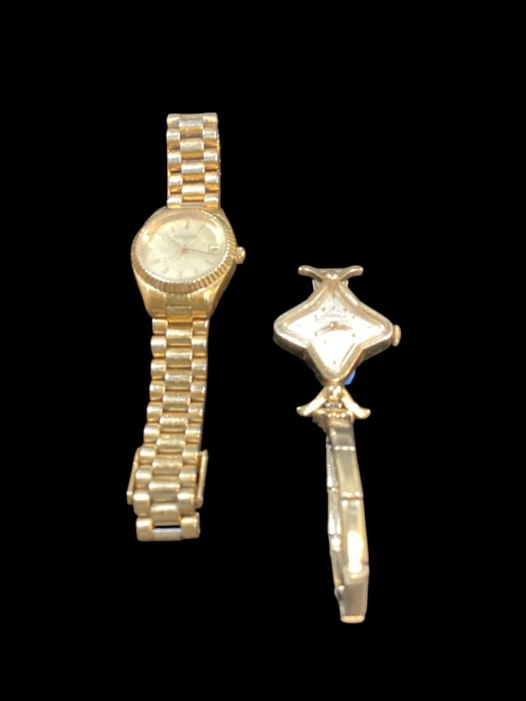 Two Vintage Ladies Watches: Vintage Witnauer wristwatch with classic fluted bezel, champagne dial, cyclops lens, linked metal bracelet band. Vintage Juvenis Swiss made dress Watch with a distinctive rhombus four point star case,