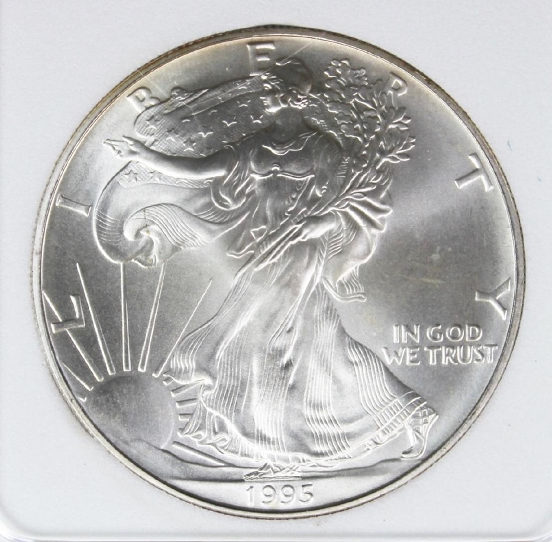 1995 AMERICAN SILVER EAGLE (1 of 4)