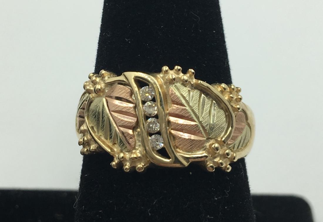 10 KY GOLD RING WITH DIAMONDS (1 of 1)
