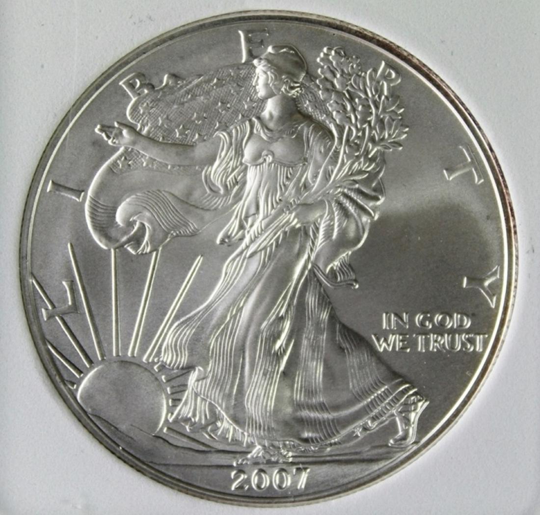 2007-W AMERICAN SILVER EAGLE (1 of 4)