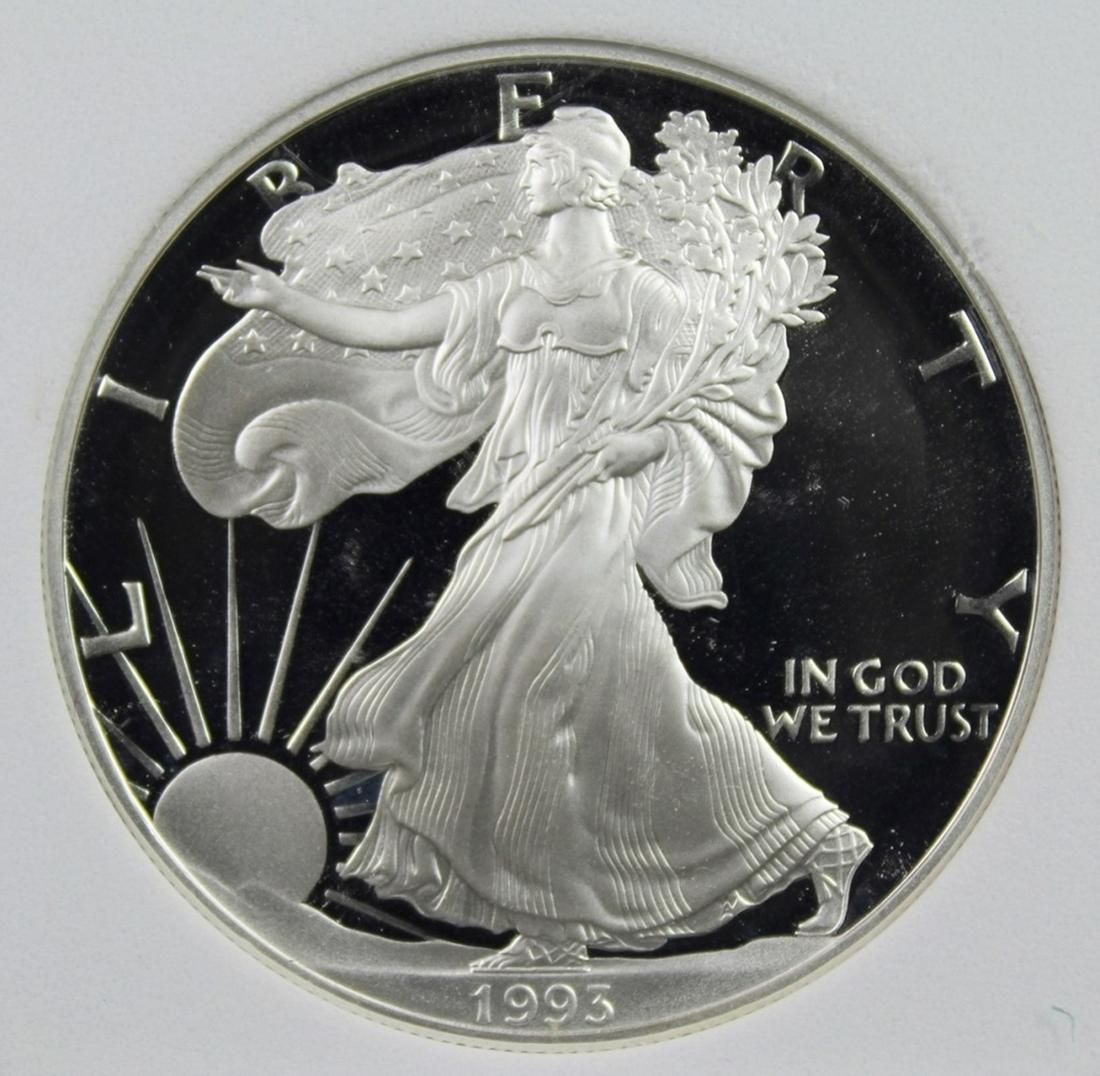 1993 AMERICAN SILVER EAGLE (1 of 4)