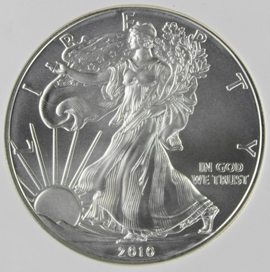 2010 AMERICAN SILVER EAGLE (1 of 4)