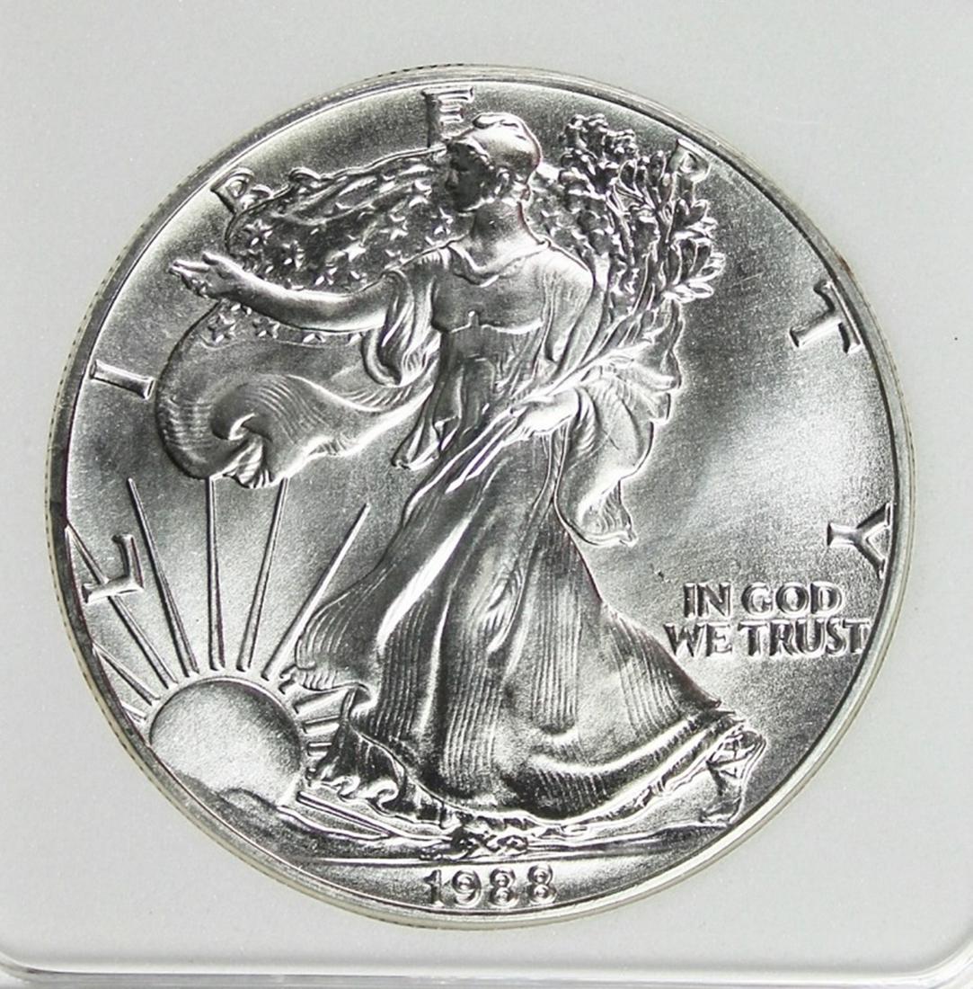 1988 AMERICAN SILVER EAGLE (1 of 4)