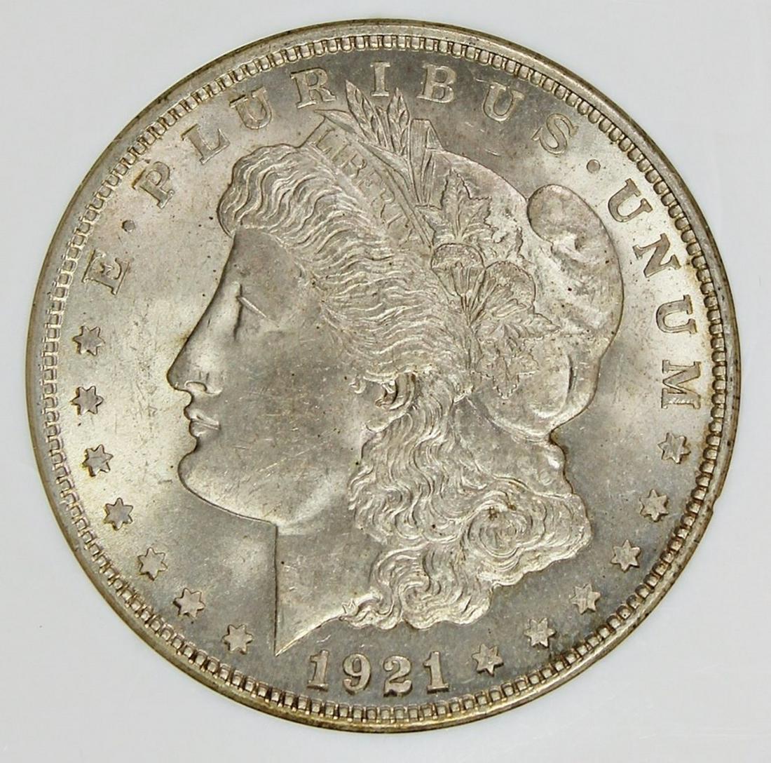 1921 MORGAN SILVER DOLLAR (1 of 4)